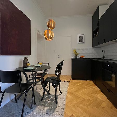 Premium Class Apartments III Загреб Екстериор снимка
